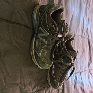 Kids New Balance Black Sneakers